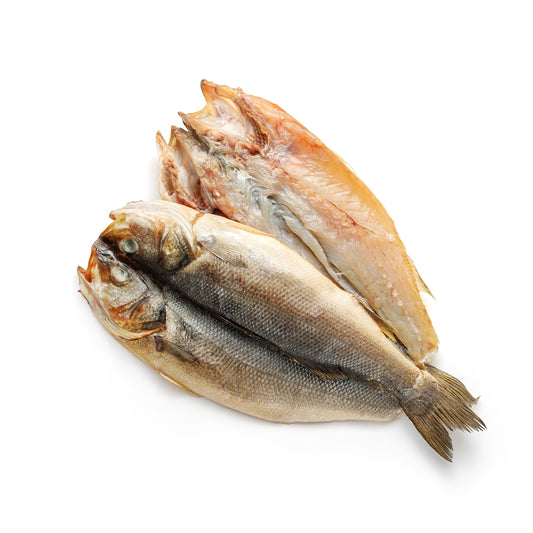 Sea bass ușor afumat