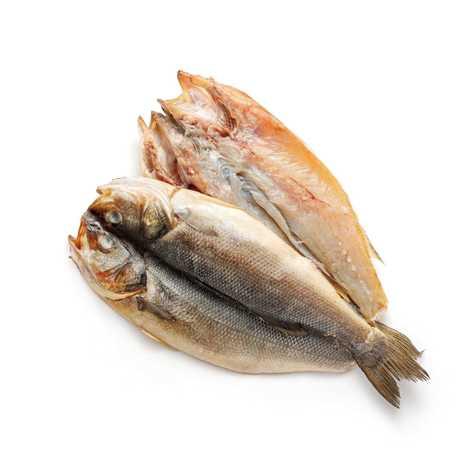 Sea bass ușor afumat